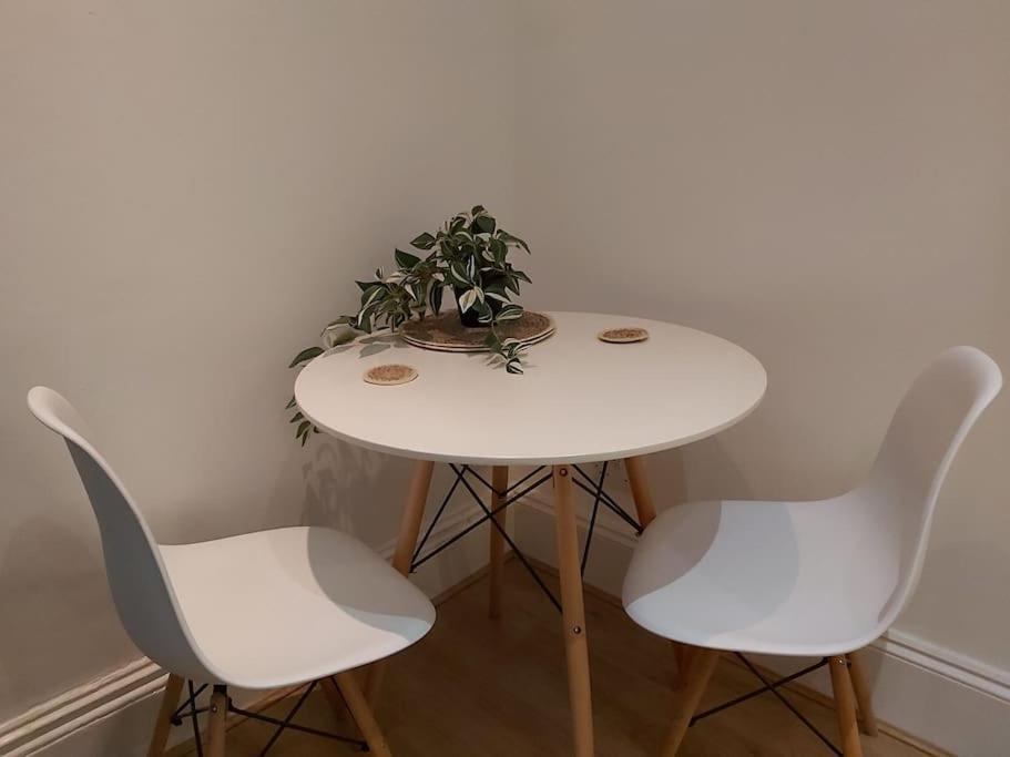 Appartement Tranquil Boho Bliss à Portsmouth Extérieur photo