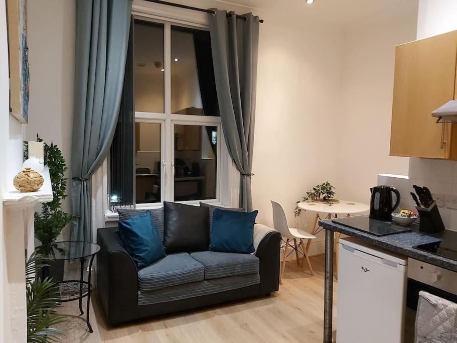 Appartement Tranquil Boho Bliss à Portsmouth Extérieur photo